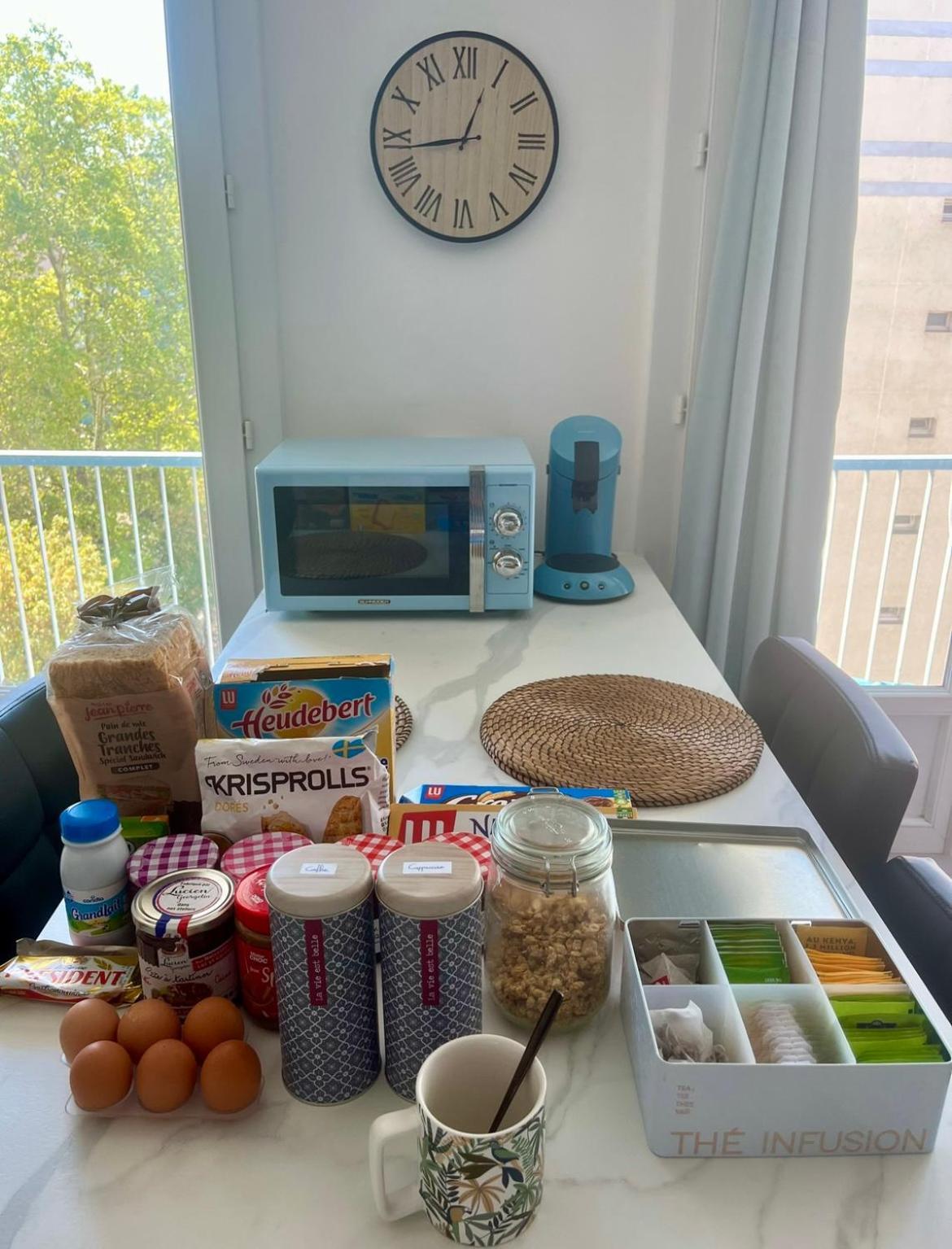 Chambre Privee Dans Un Appartement Partage Villeurbanne Bagian luar foto